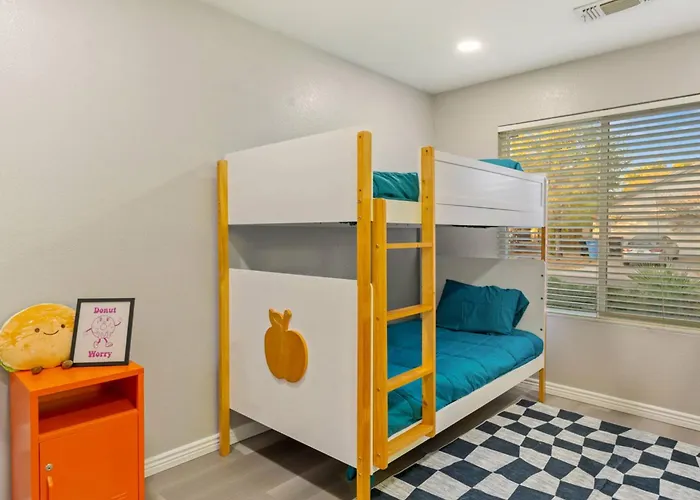 Сasa de vacaciones Vibrant - Heated Pool, Arcade, & Fire Pit Phoenix